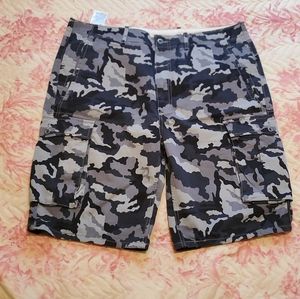 Men Levi's Gray Camouflage Cargo Shorts